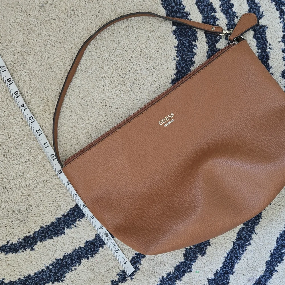 Vintage Guess Brown Textured Shoulder Bag Gold Details - Picture 10 of 14